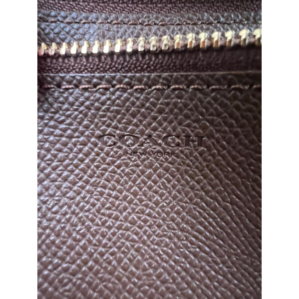 Coach Multifunctional Wallet In English Tan - Picture 10 of 16